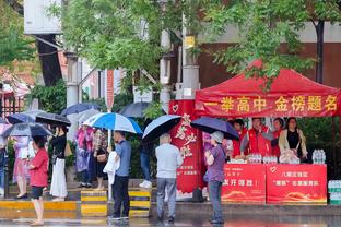 卡卡庆祝结婚4周年：一起走过春夏秋冬，一起经历雨雪风霜